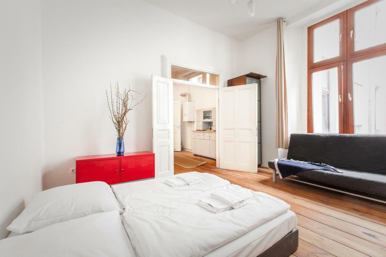 3 Bedroom Apartment Berlin Exterior photo